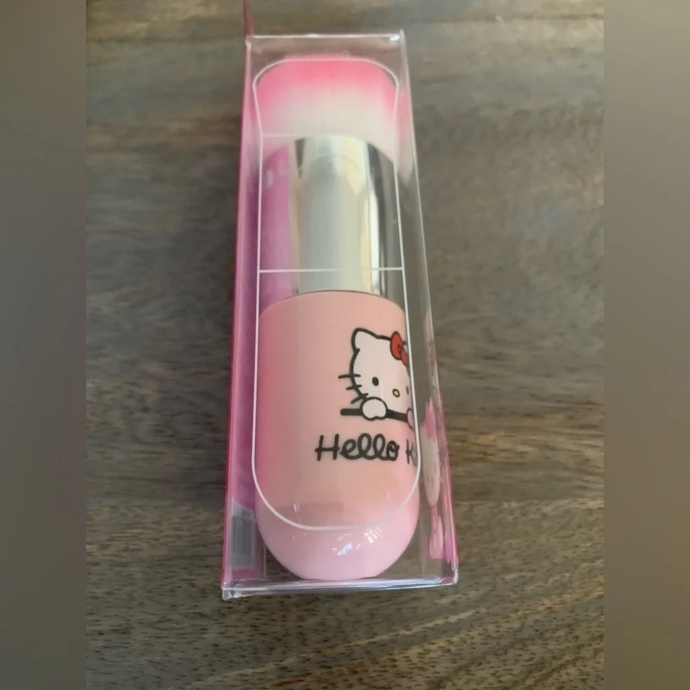 Hello Kitty Cosmetic Brush